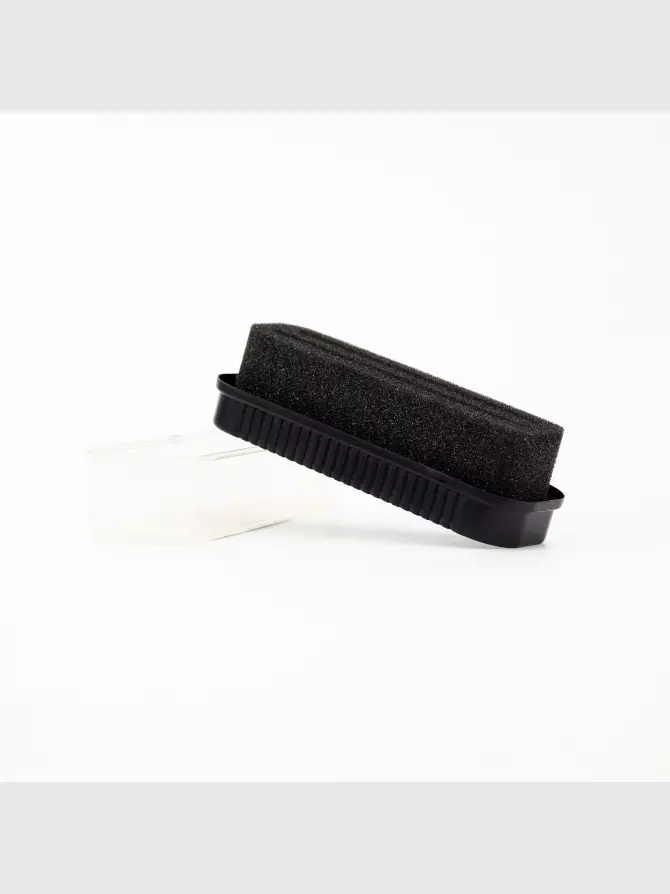 Shoe-care : - 02