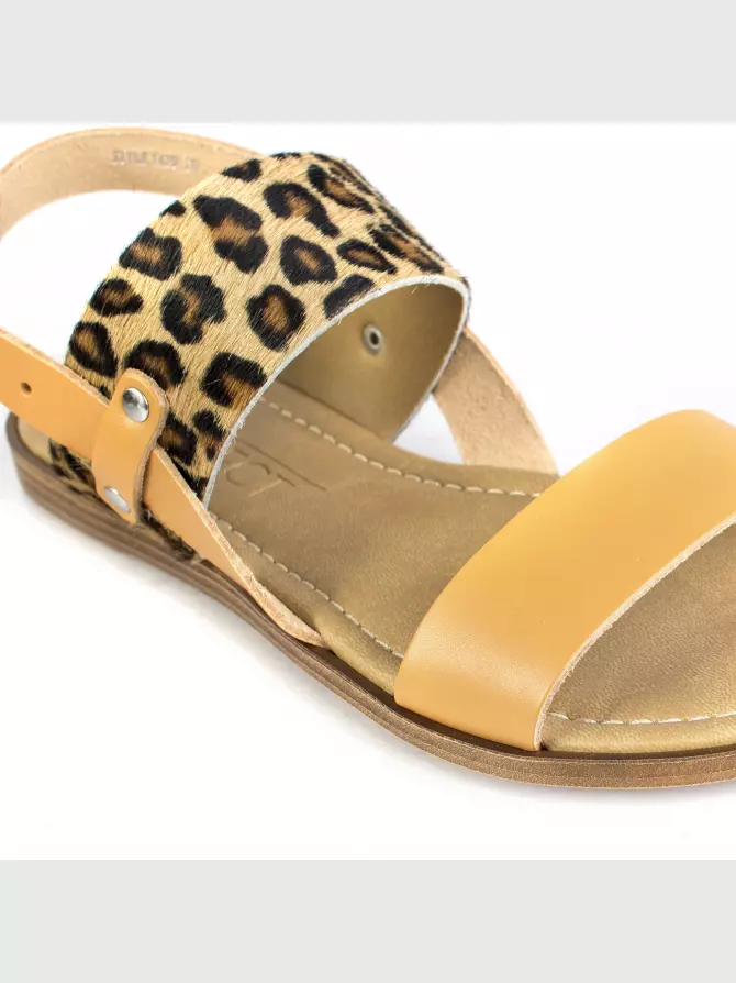 Women's sandals : brown, Summer - 04