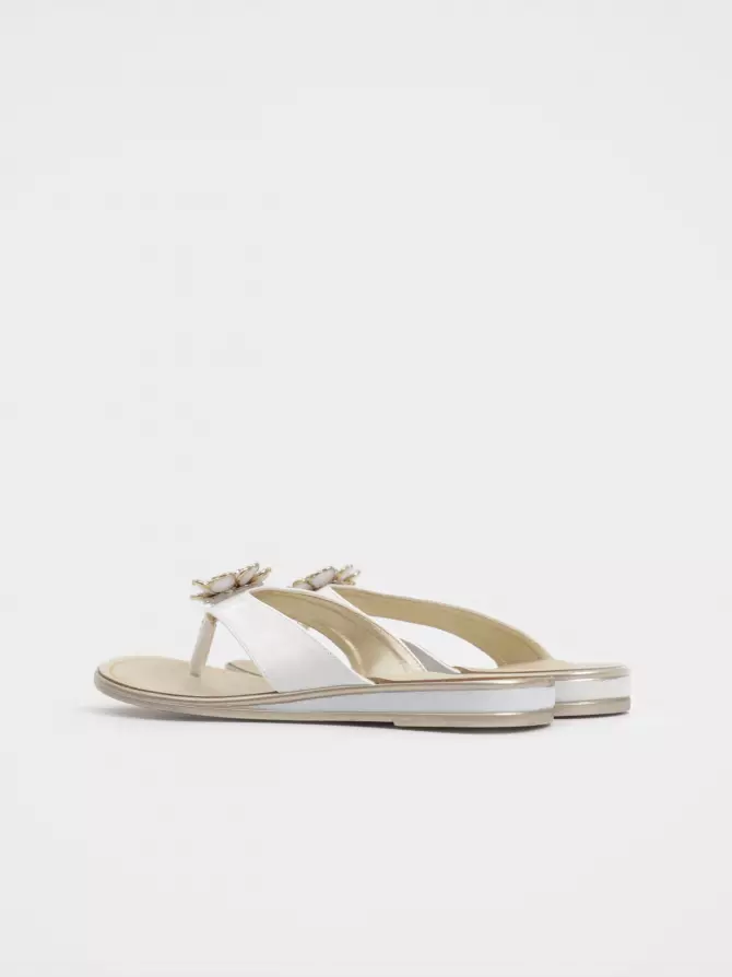 Women's clogs : white, Summer - 08