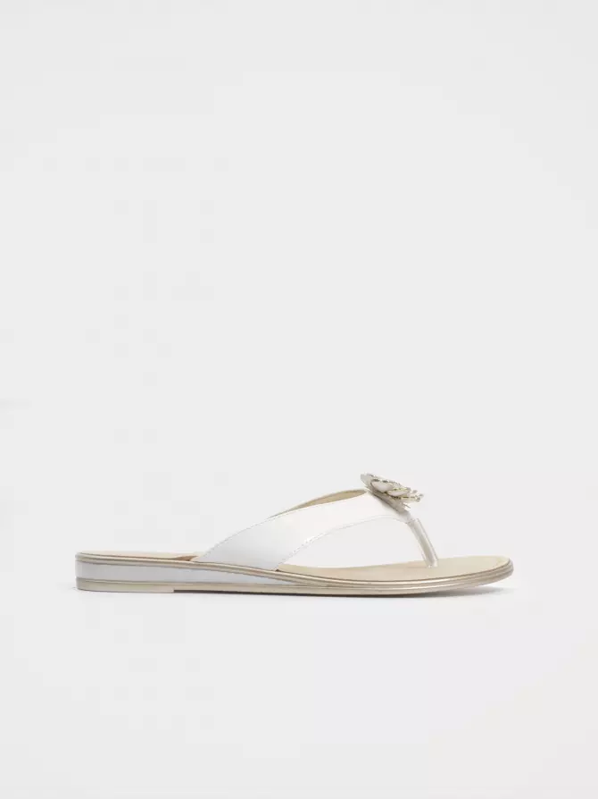 Women's clogs : white, Summer - 05