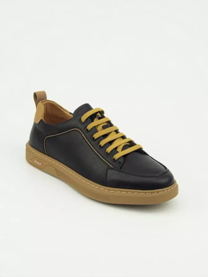 Men's Sneakers Respect: black, Year - 01