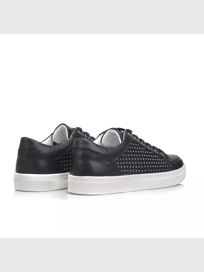 Male shoes : blue, Year - 02