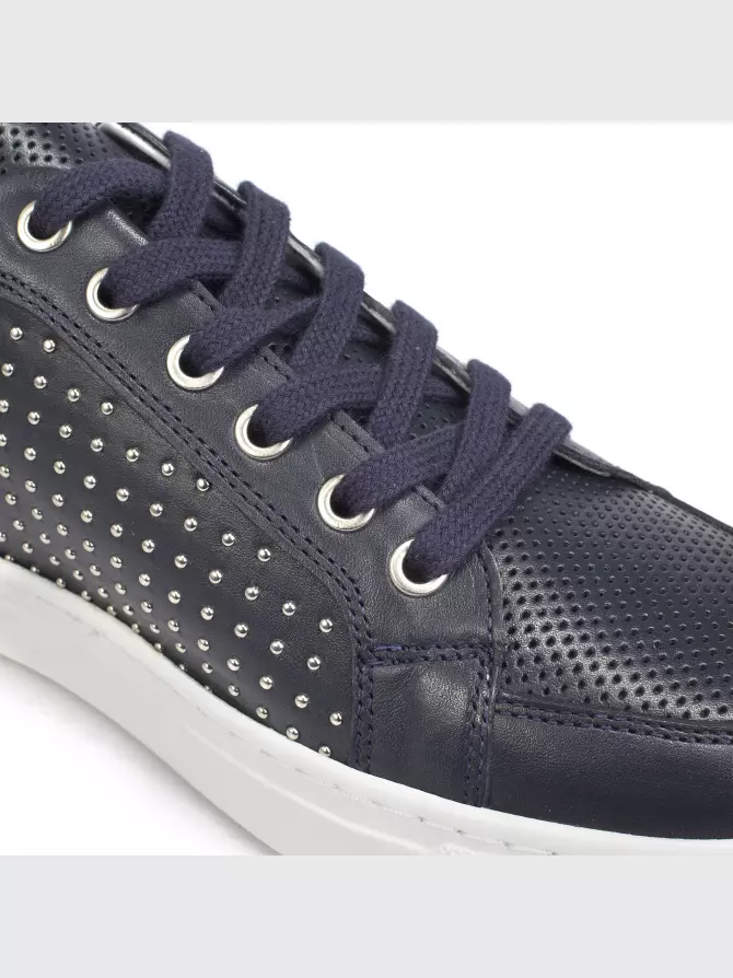 Male shoes : blue, Year - 03