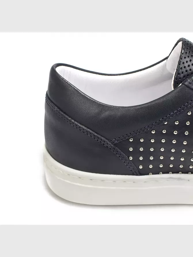 Male shoes : blue, Year - 04