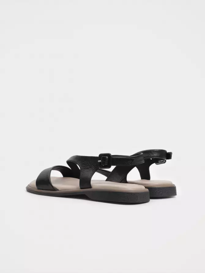 URBAN TRACE:, Summer - 03