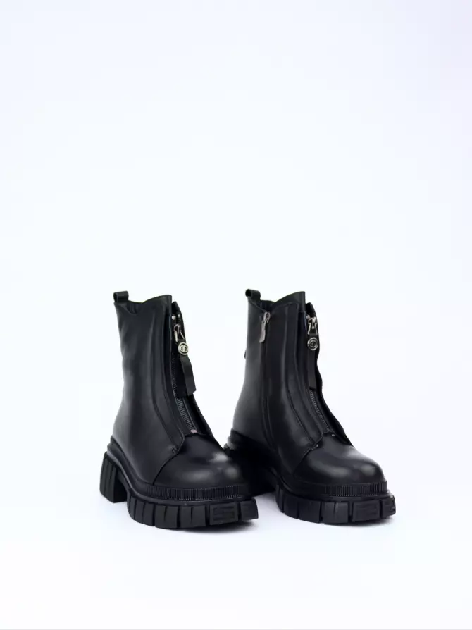 Female boots Respect: black, Winter - 01