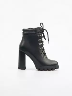 Female ankle boots Respect:  black, Demі - 01