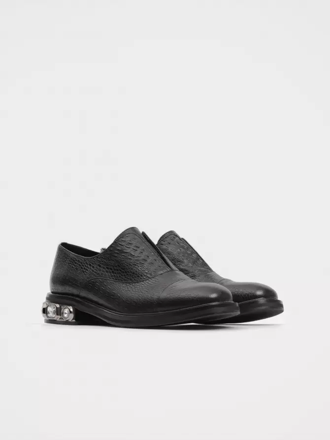 Female shoes Respect: black, Year - 05