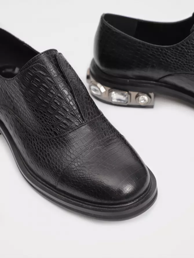 Female shoes Respect: black, Year - 06