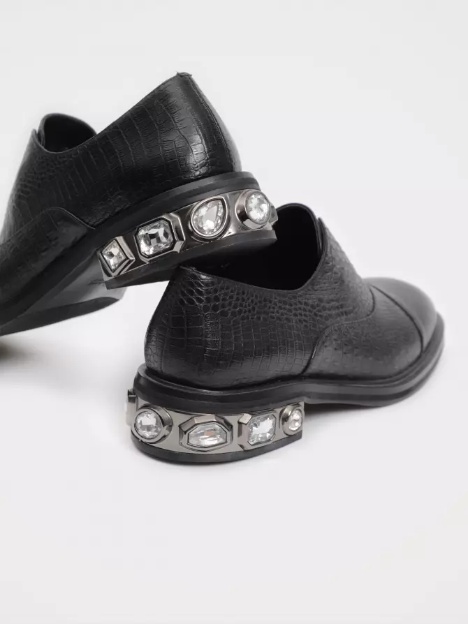 Female shoes Respect: black, Year - 08