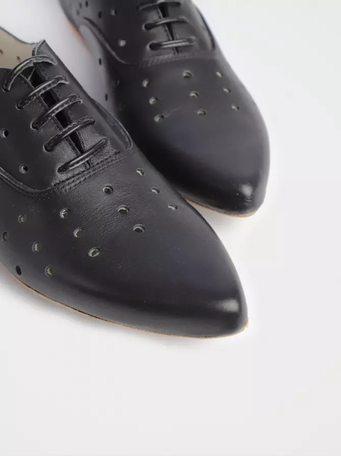 Female shoes : black, Summer - 02