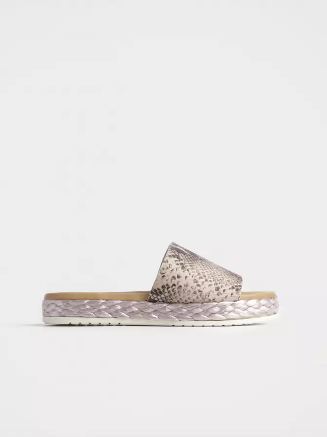 Women's sandals : pink, Summer - 00