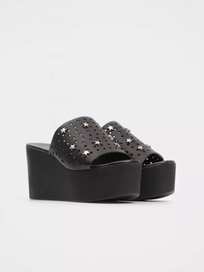 Female shoes : black, Summer - 01