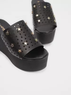 Female shoes :  black, Summer - 02