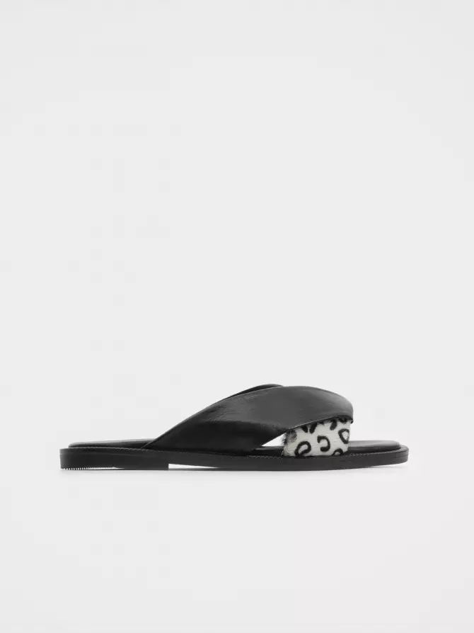 URBAN TRACE:, Summer - 00