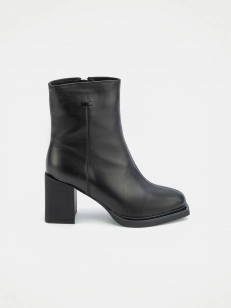 Female ankle boots URBAN TRACE:  black, Winter - 01