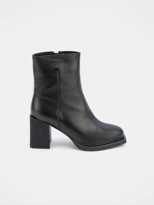 Female ankle boots URBAN TRACE: black, Winter - 00