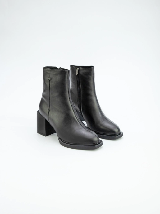 Female ankle boots URBAN TRACE: black, Winter - 01
