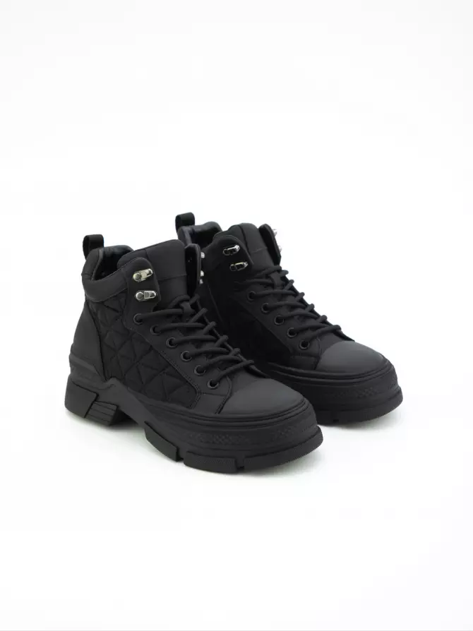 Female boots URBAN TRACE: black, Winter - 01