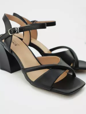 Female heeled sandals URBAN TRACE:  black, Summer - 02