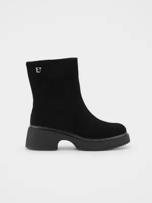 Female boots URBAN TRACE:  black, Winter - 01