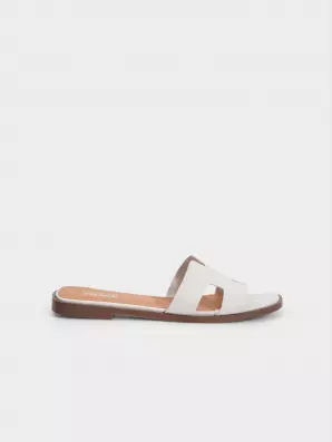 URBAN TRACE:, Summer - 01