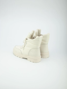 Female boots URBAN TRACE:  white, Winter - 02