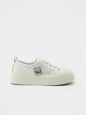 Female Gumshoes URBAN TRACE:  white, Summer - 01