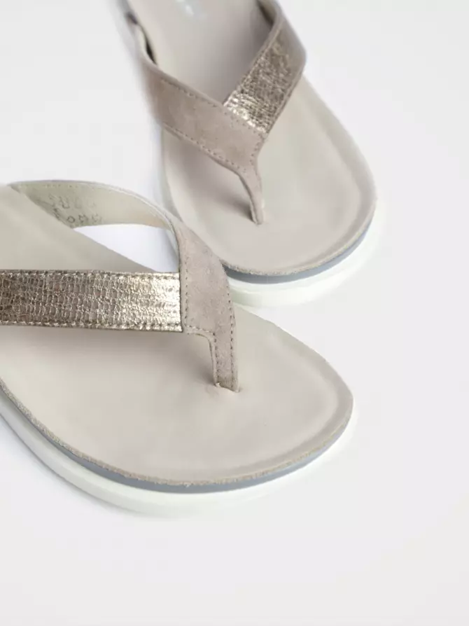 Women's clogs : beige, Summer - 02