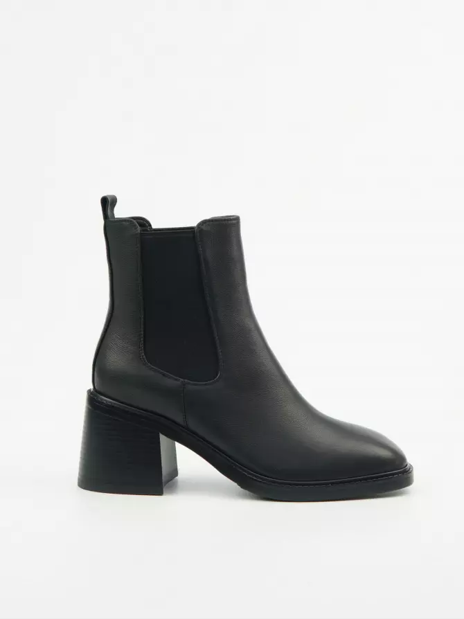 Female ankle boots Respect: black, Demі - 00